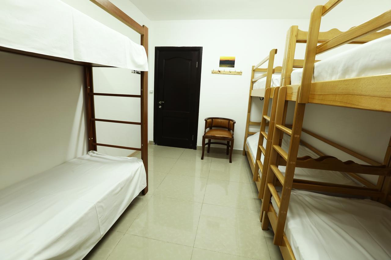 Byron Hostel Erivan Dış mekan fotoğraf