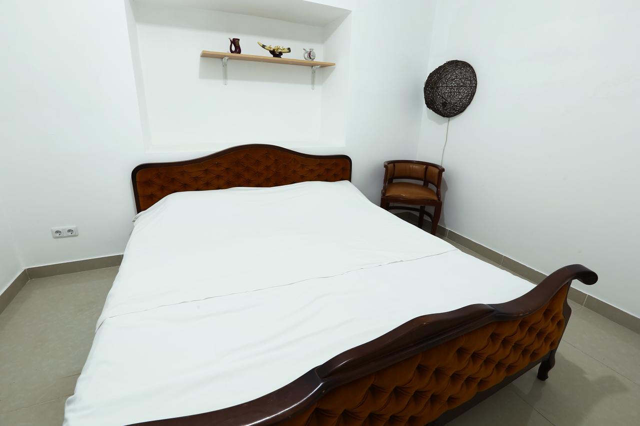Byron Hostel Erivan Dış mekan fotoğraf