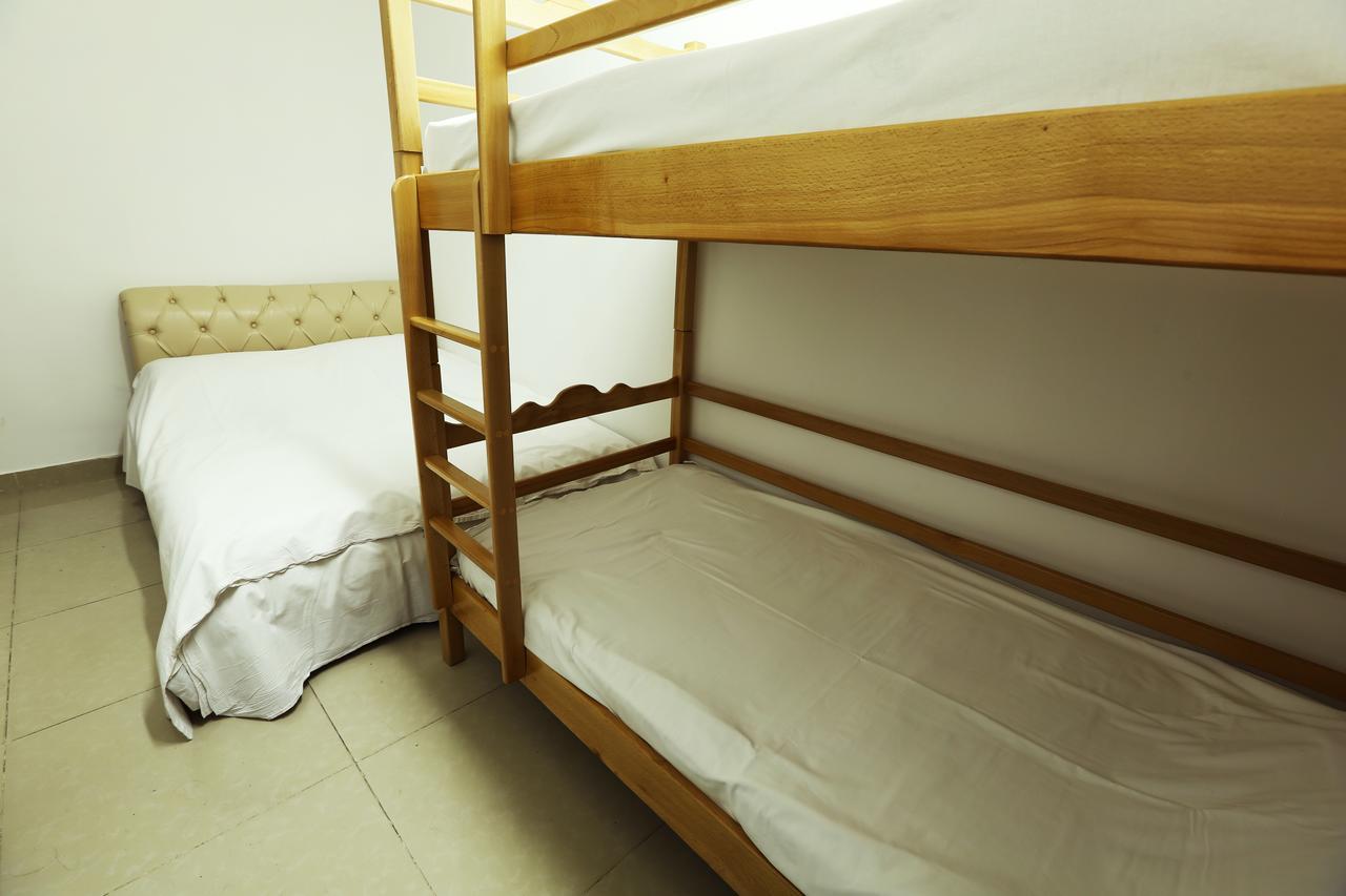 Byron Hostel Erivan Dış mekan fotoğraf