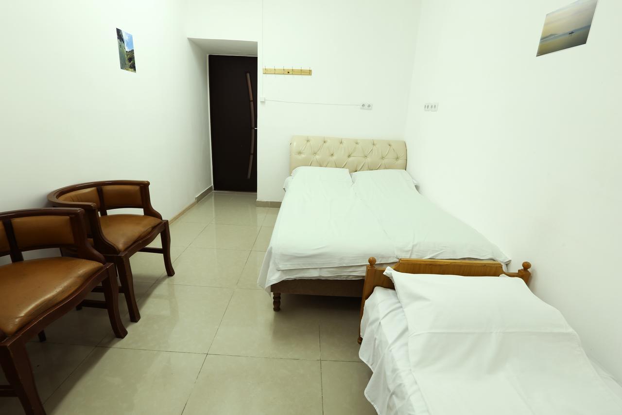 Byron Hostel Erivan Dış mekan fotoğraf