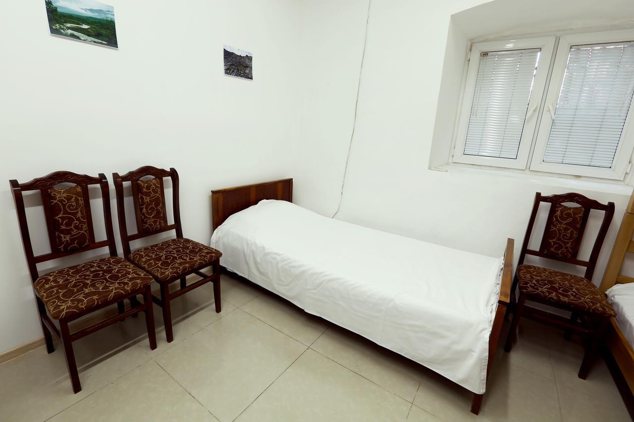 Byron Hostel Erivan Dış mekan fotoğraf