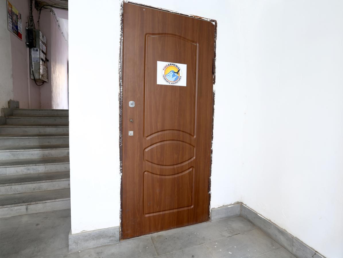 Byron Hostel Erivan Dış mekan fotoğraf