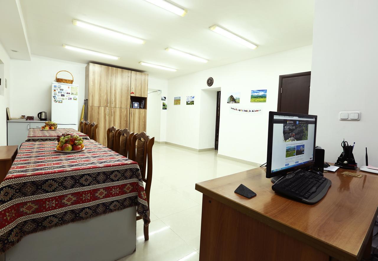 Byron Hostel Erivan Dış mekan fotoğraf